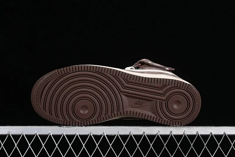 All categories Nk Air Force 1 Air Force series Nk Air Force 1 Mid Air Force mid-top Nk Air Force 1'07 Mid QS Brown Air Force One mid-top casual sneakers DM0107-200